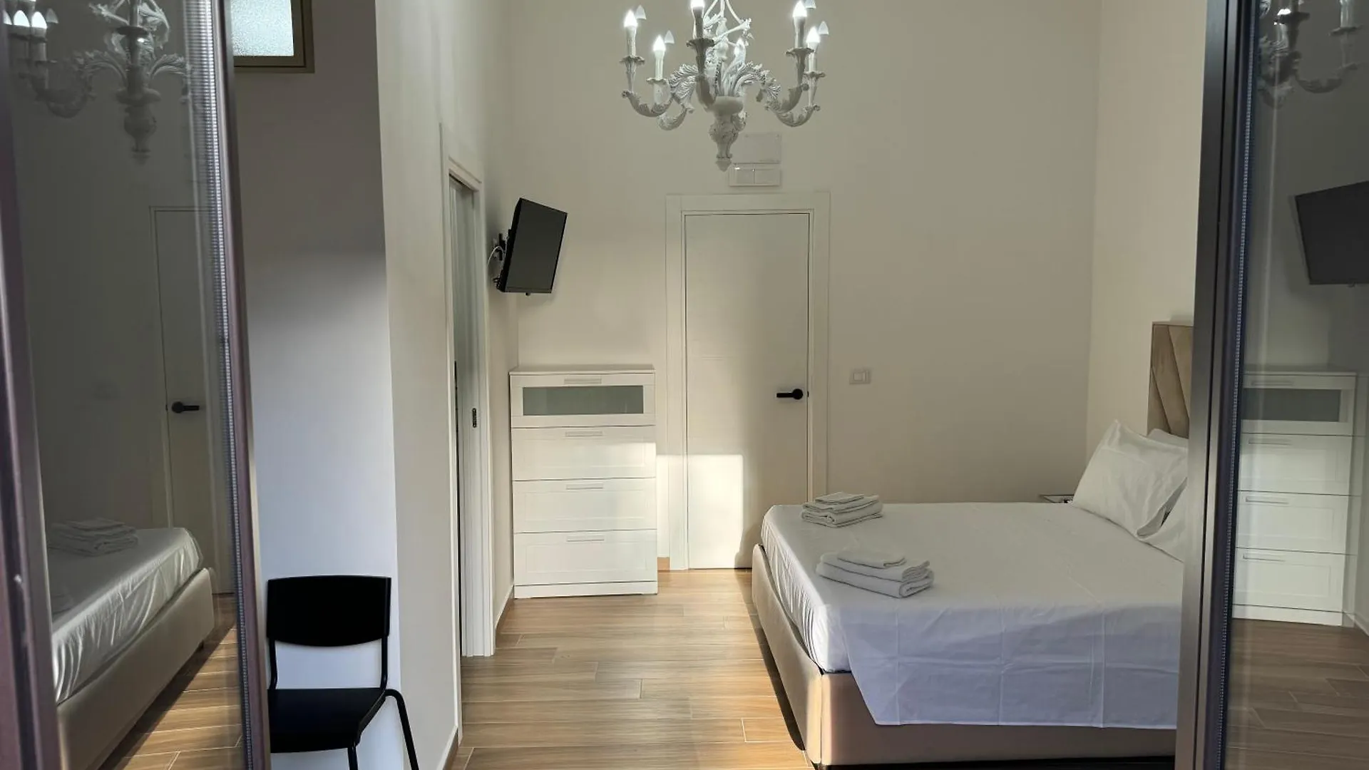 Acquicella House Bed & Breakfast Catania 0*,